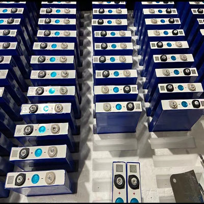 Wiederaufladbare Lithium-Eisenphosphat LiFePO4-Batterie EVE 3.2V 101AH für Solarenergie